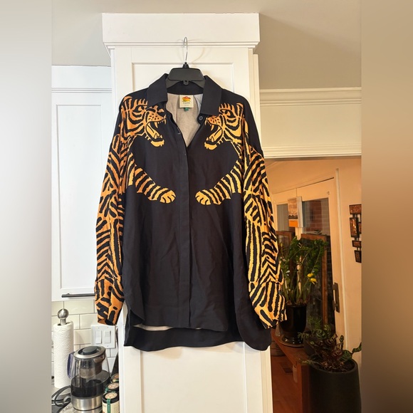 Farm Rio tiger long sleeve button up blouse in black orange combo - Picture 4 of 8